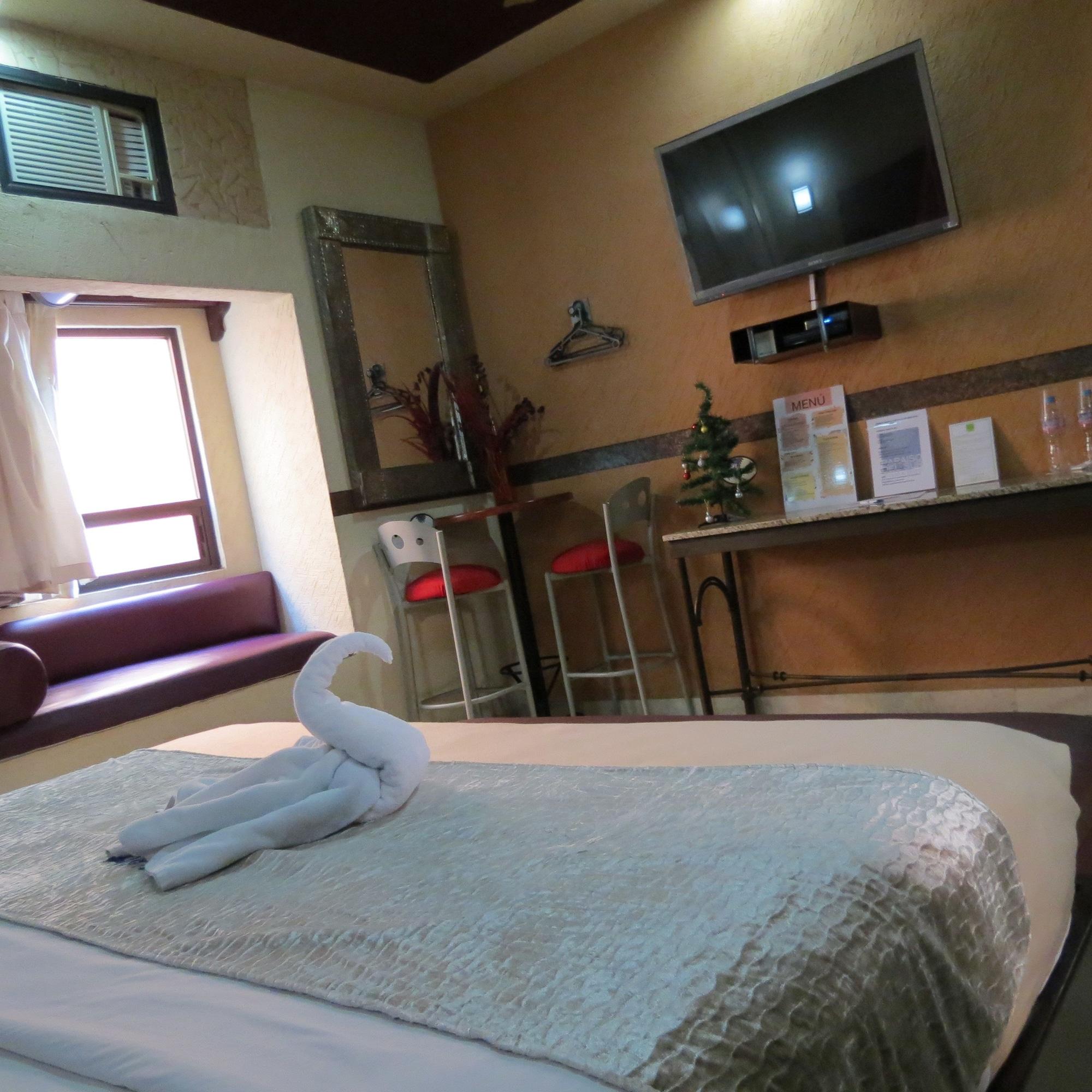 Villas Y Suites Paraiso Del Sur 库埃纳瓦卡 外观 照片